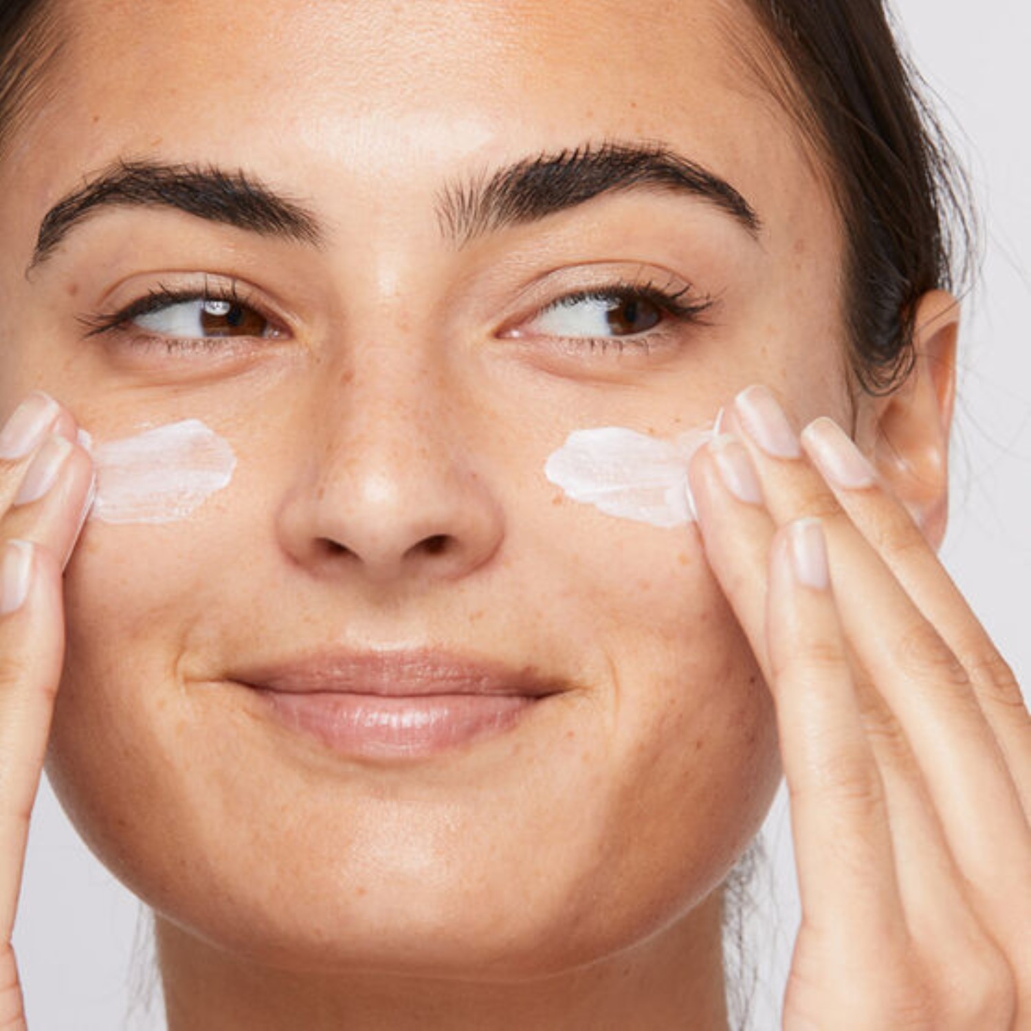 DYNAMIC SKIN RECOVERY (PROTECTOR SOLAR)